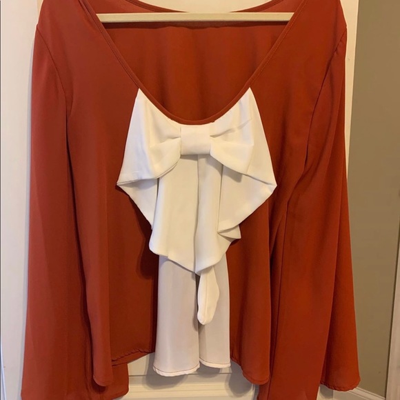 Altar’d State size medium - Picture 1 of 2